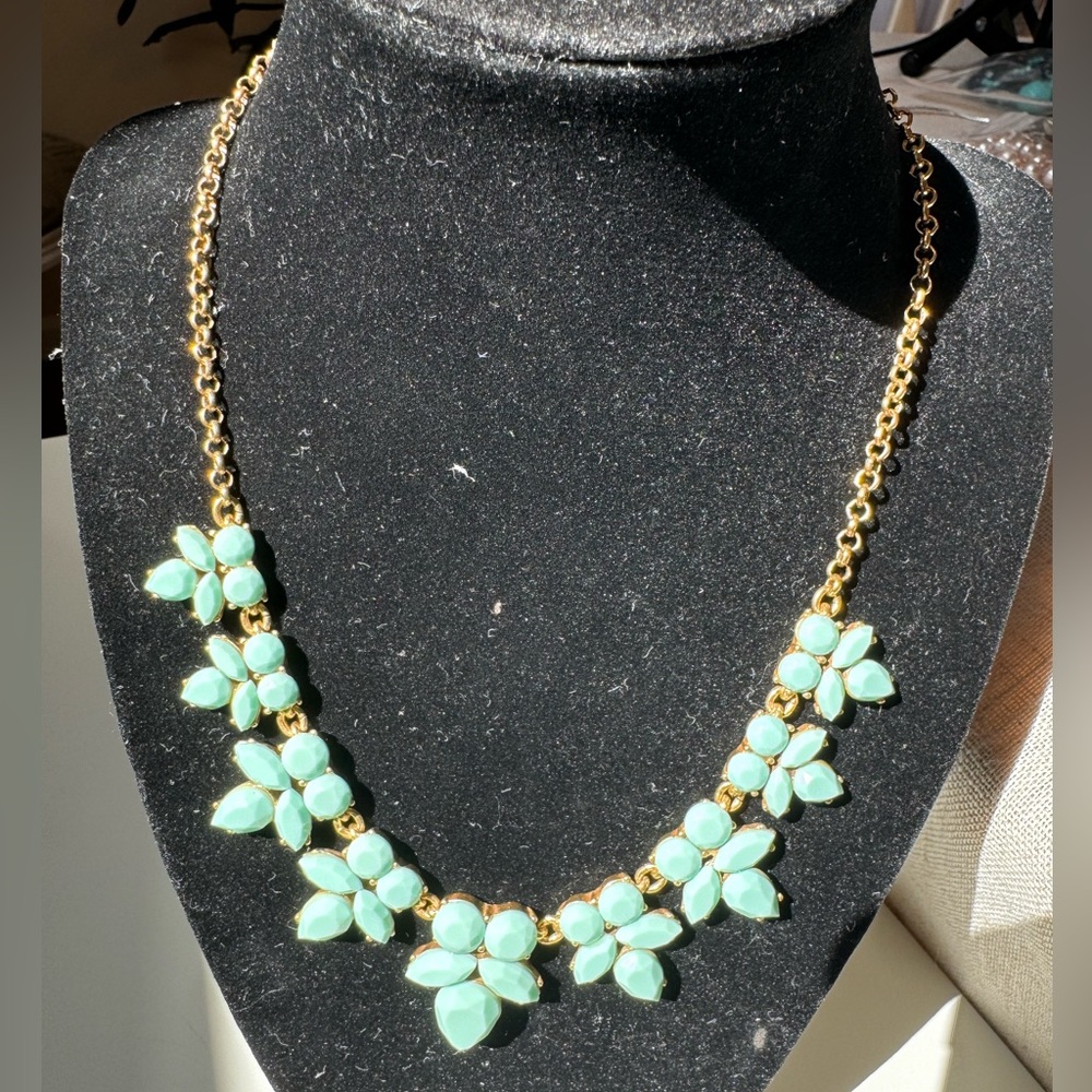 Designer J. Crew Gold-Tone Link Chain Sea Foam Green Stone Statement